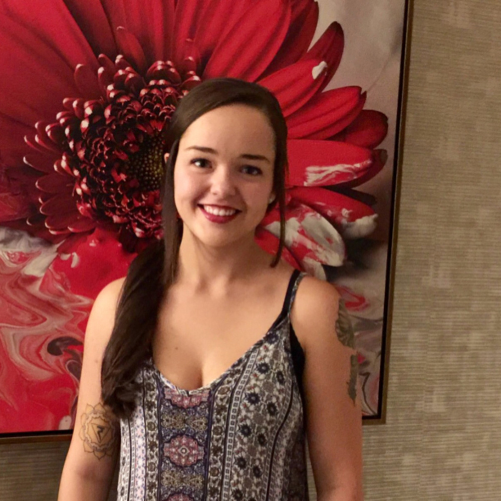 Meet your Posher, Hannah